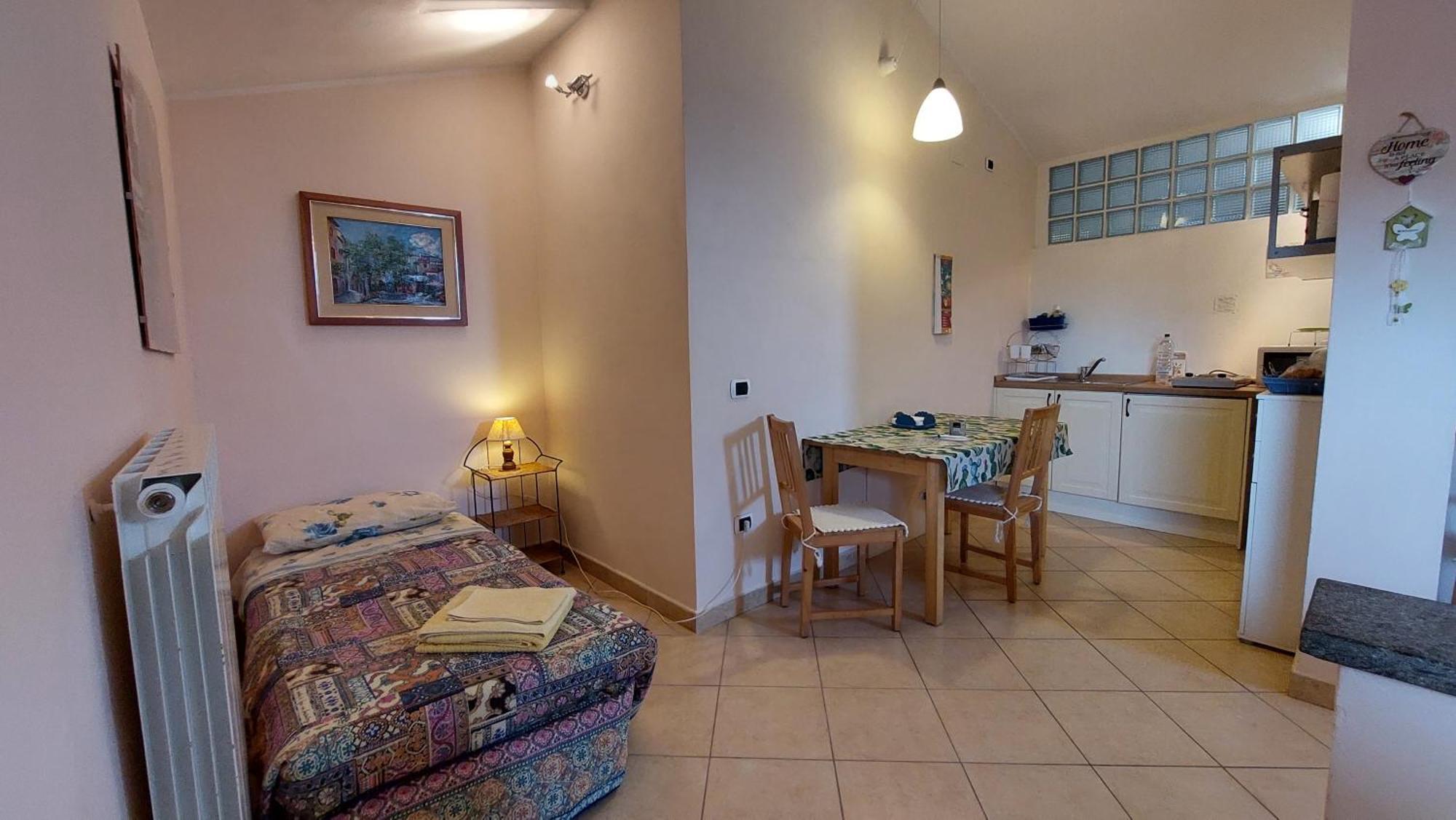 Apartamento Casa Vacanze Al Melograno Viterbo Exterior foto