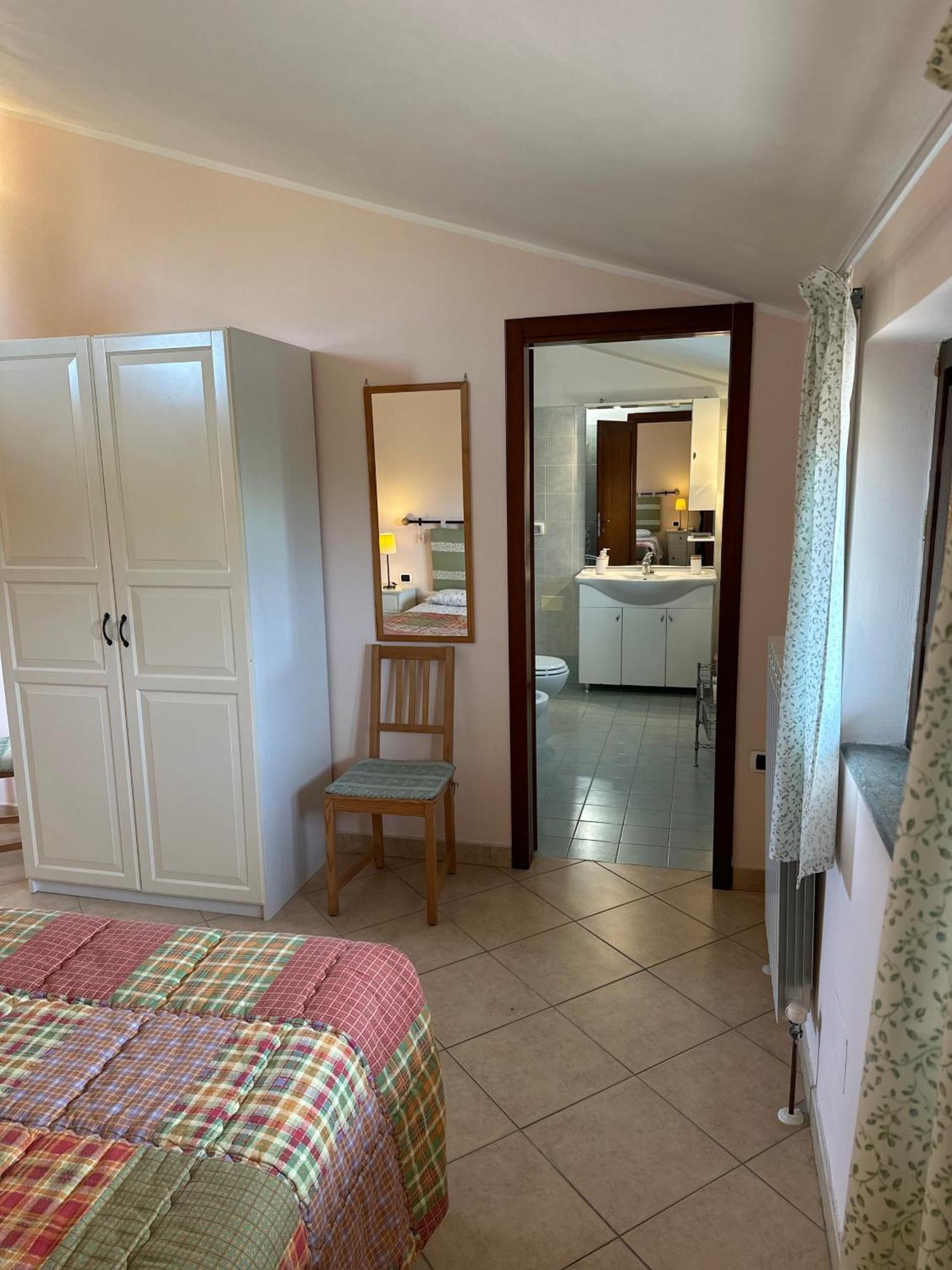 Apartamento Casa Vacanze Al Melograno Viterbo Exterior foto