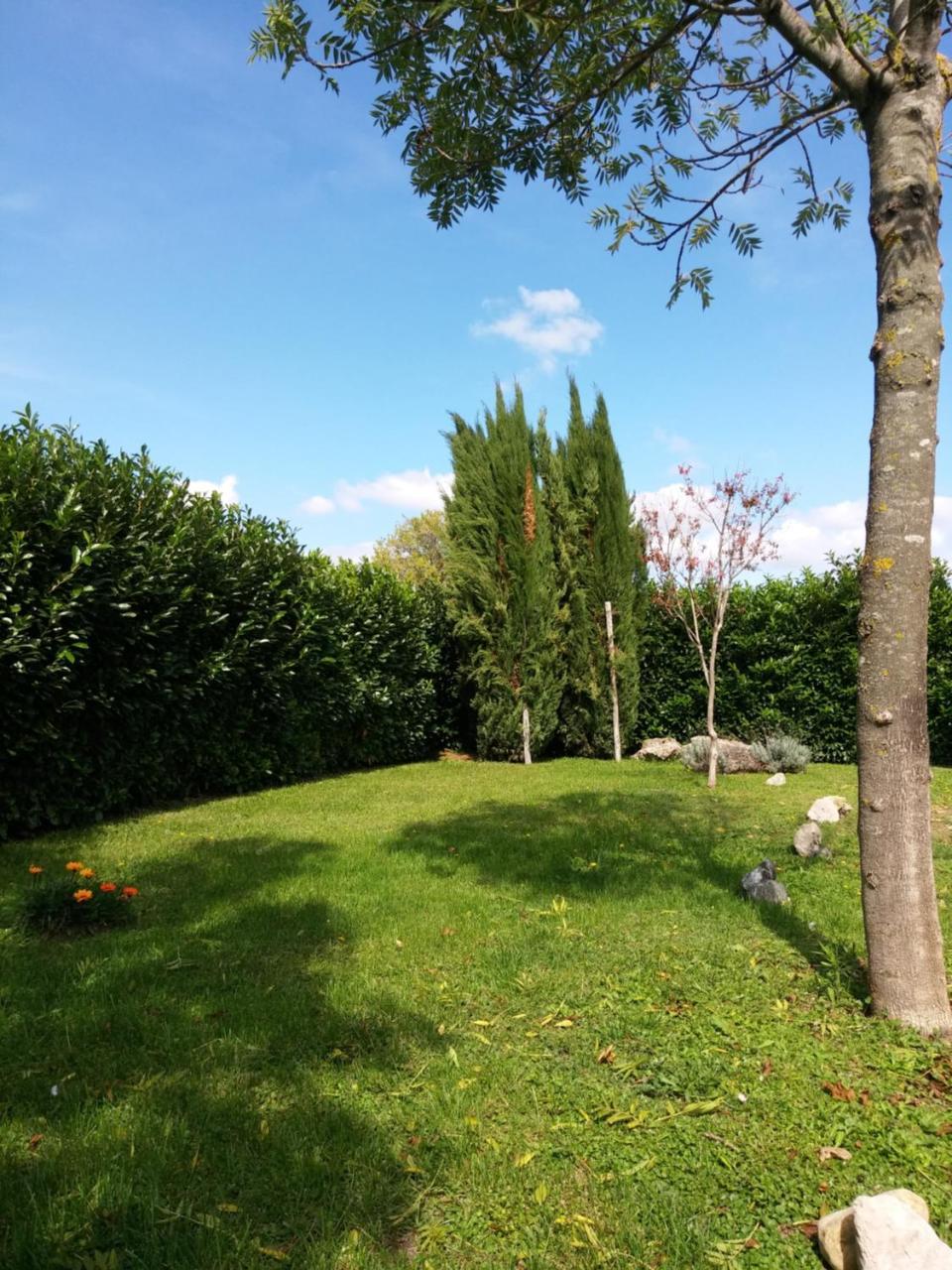 Apartamento Casa Vacanze Al Melograno Viterbo Exterior foto